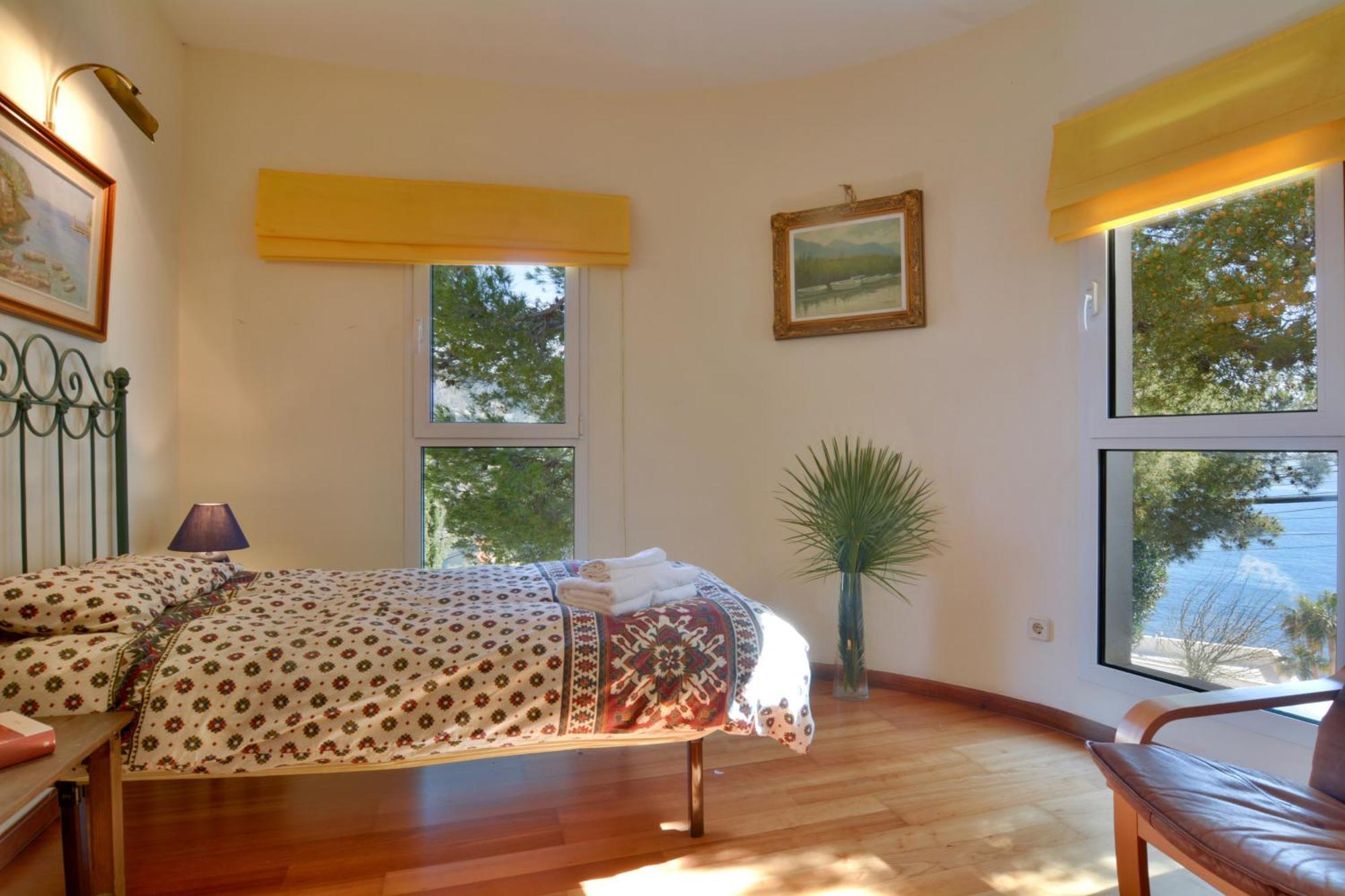 Ferienhaus With Incredible Sea Views And Pool Up To 7 Andratx
