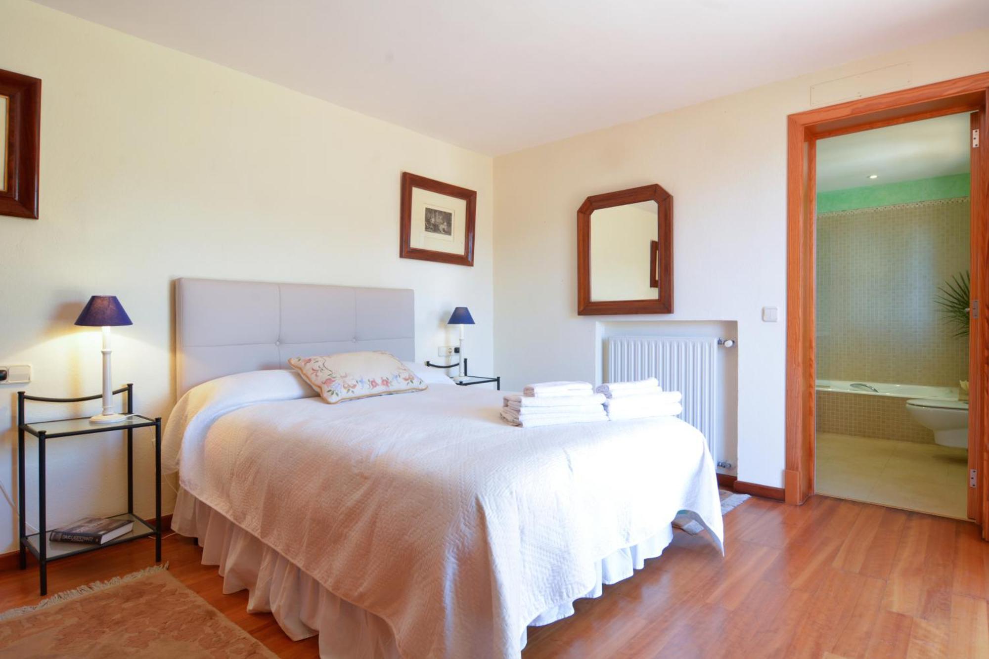 With Incredible Sea Views And Pool Up To 7 * Andratx