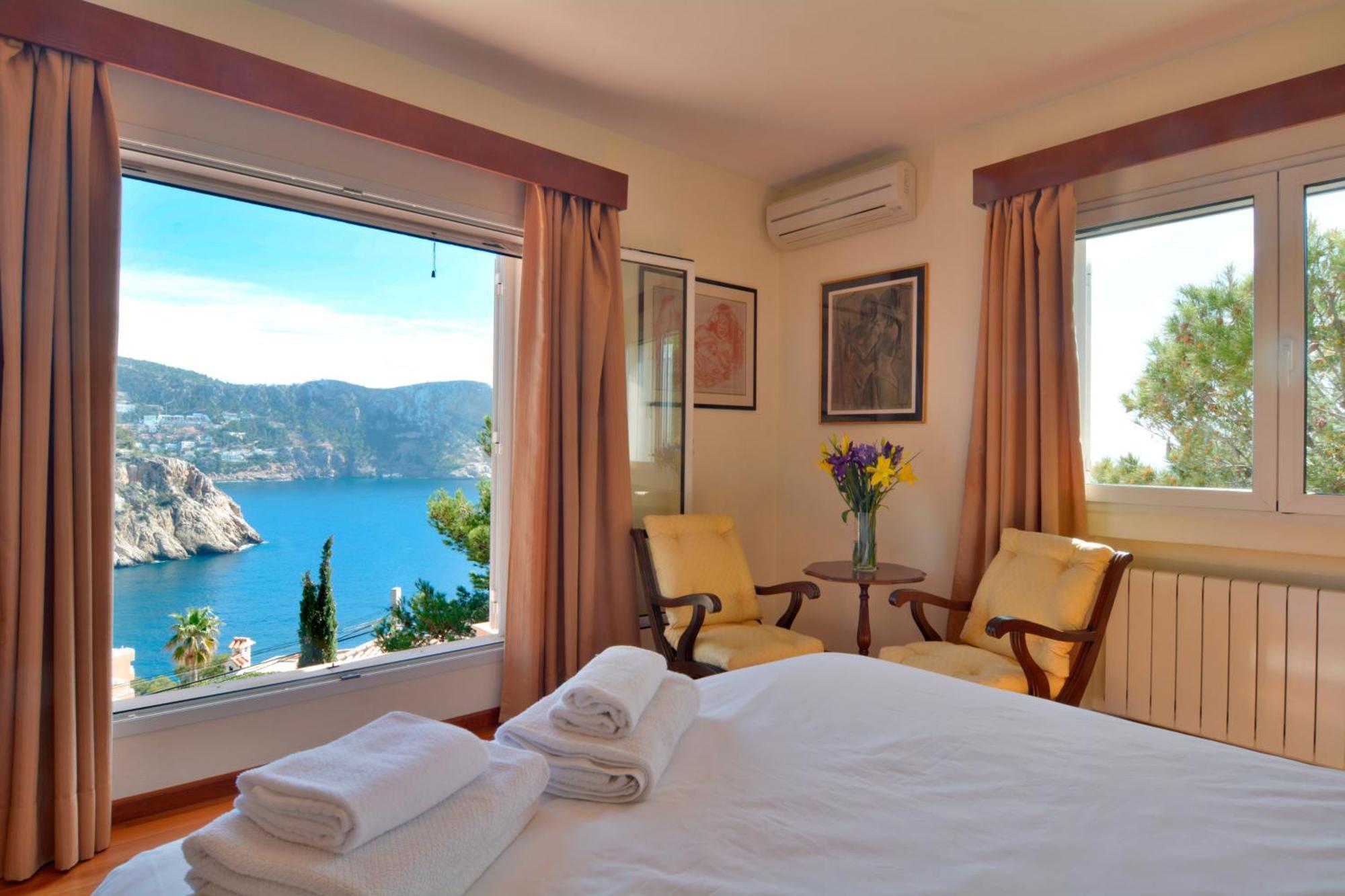Ferienhaus With Incredible Sea Views And Pool Up To 7 Andratx