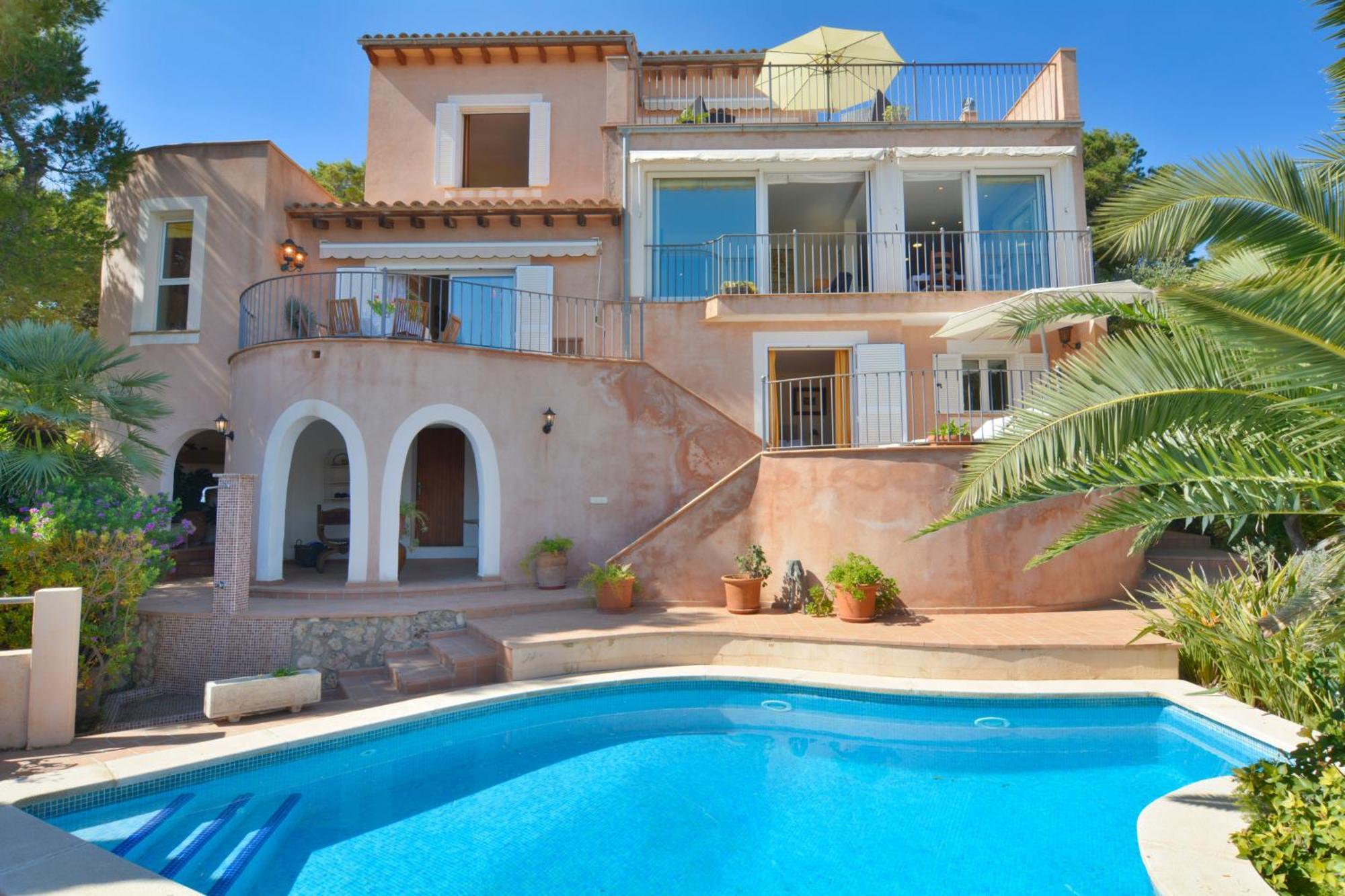 With Incredible Sea Views And Pool Up To 7 Ferienhaus *